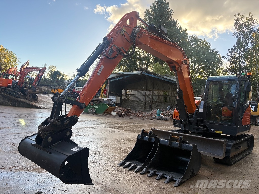 Develon DX 85 R-7 Midi excavators 7t - 12t