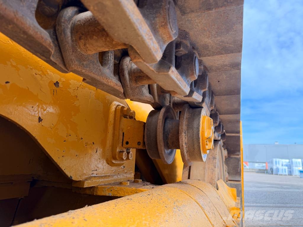 Hanomag L600 DS Lánctalpas homlokrakodók