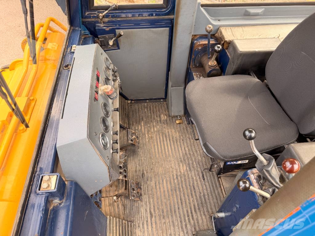 Hanomag L600 DS Lánctalpas homlokrakodók