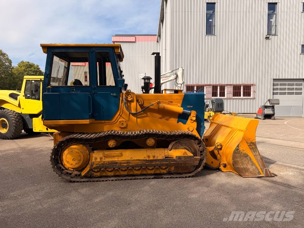 Hanomag L600 DS Lánctalpas homlokrakodók