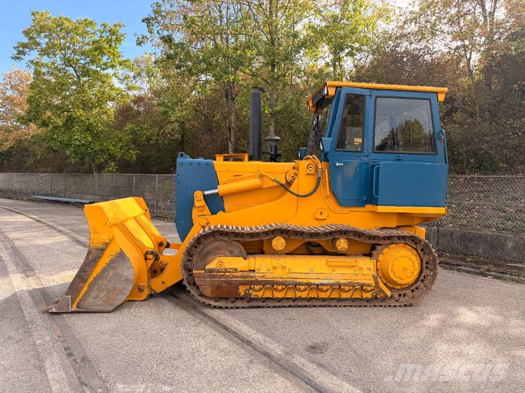 Hanomag L600 DS Lánctalpas homlokrakodók