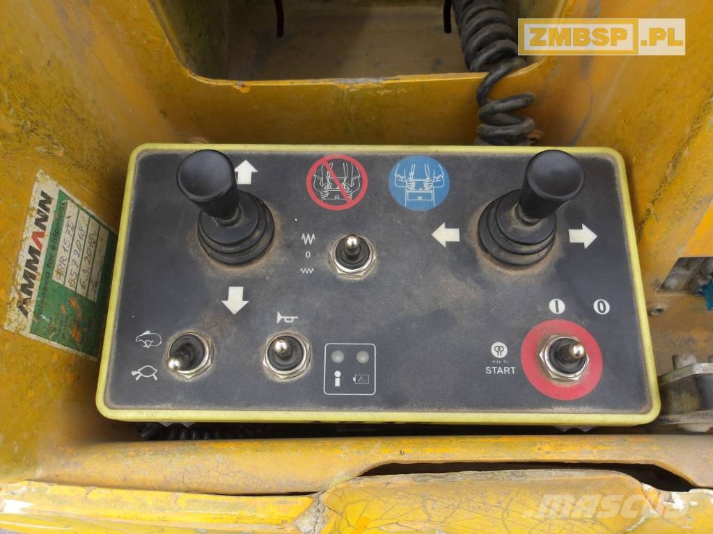 Ammann ARR 1575 Tandemové válce