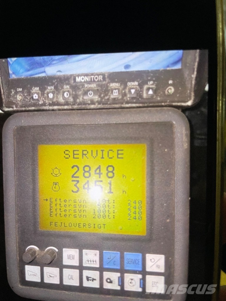 New Holland TX 66 Teraviljakombainid