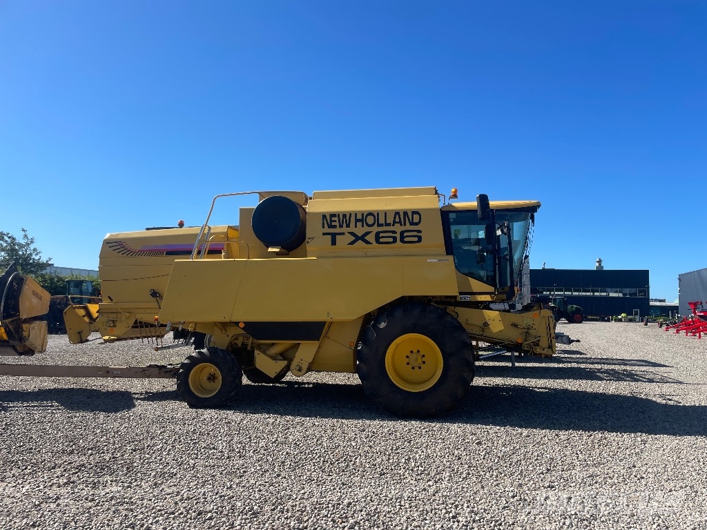 New Holland TX 66 Teraviljakombainid