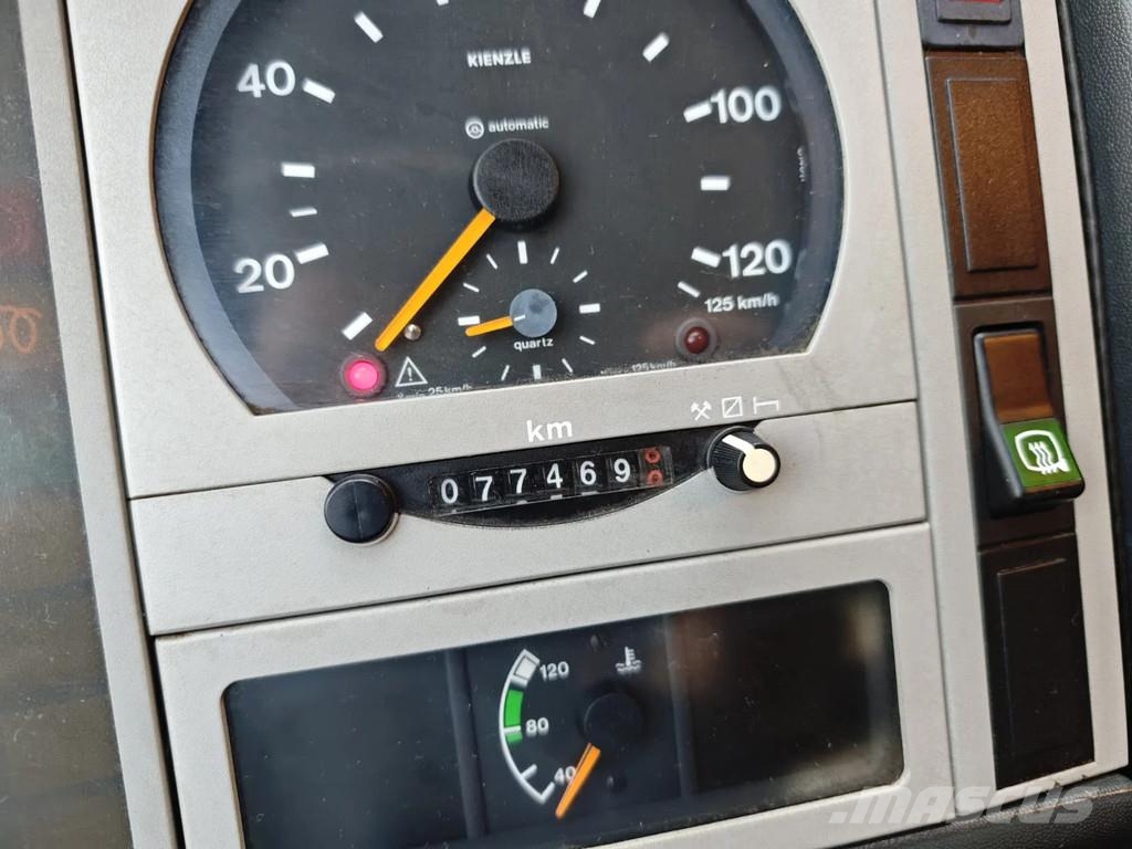 MAN LE 8.180 4x2 Bison Palfinger TKA 30 Autoplošiny