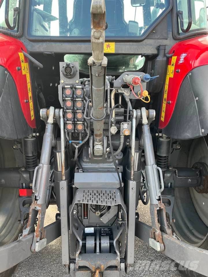 Massey Ferguson 5613/Frisikts tak Ciągniki rolnicze