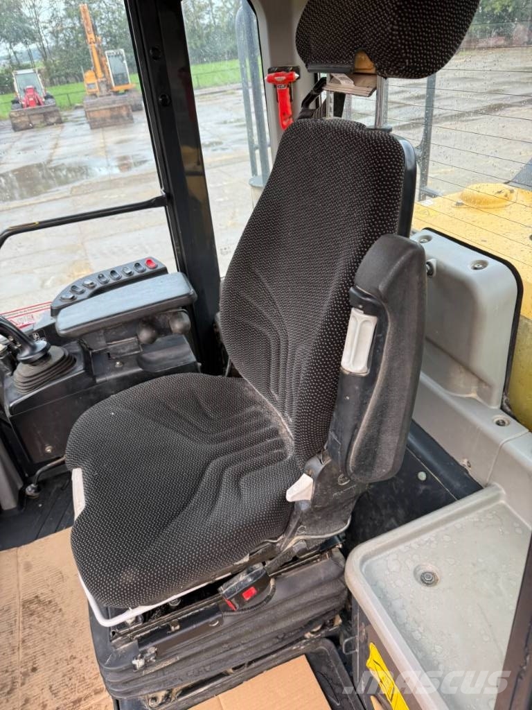 Komatsu WA470-8EO Wielladers