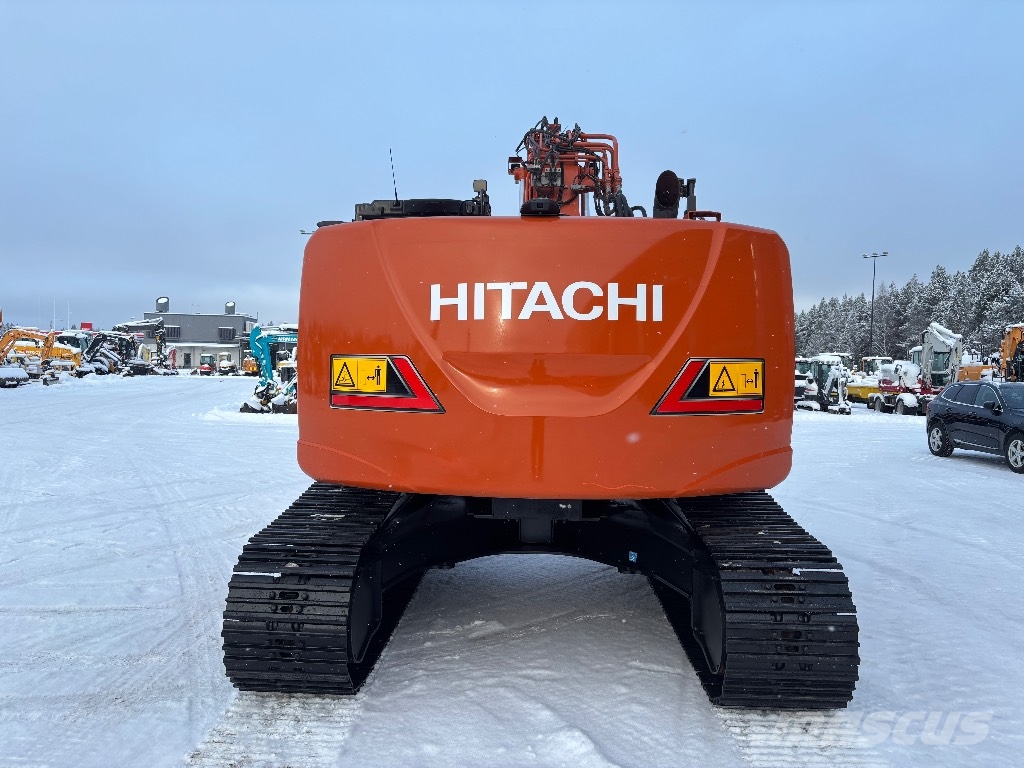 Hitachi ZX 225 USRLC-7 / Stage V, Rasvari Kāpurķēžu ekskavatori