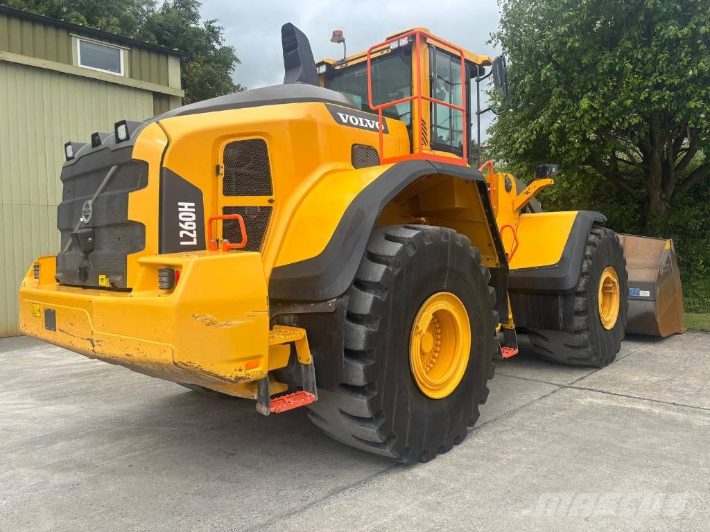 Volvo L 260 H Incarcator pe pneuri
