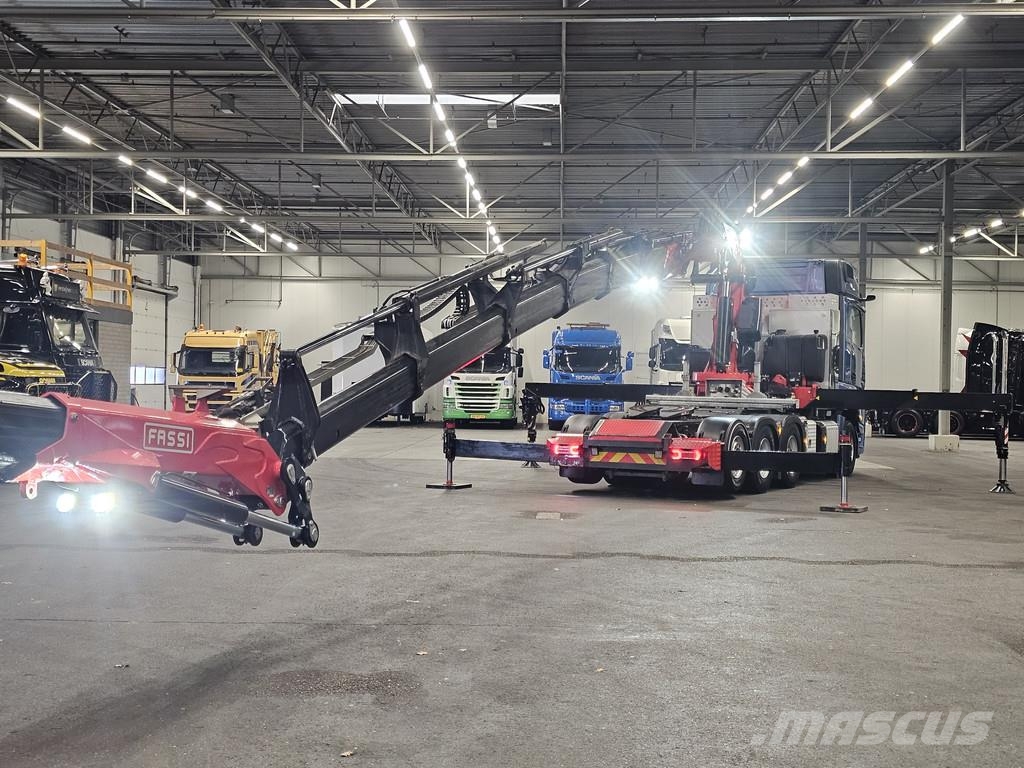 Mercedes-Benz 3353 8x6 / FASSI 71 T/M + JIB / CRANE / KRAN 曳引機組件