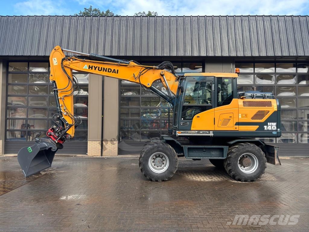 Hyundai HW 140 Escavatori gommati