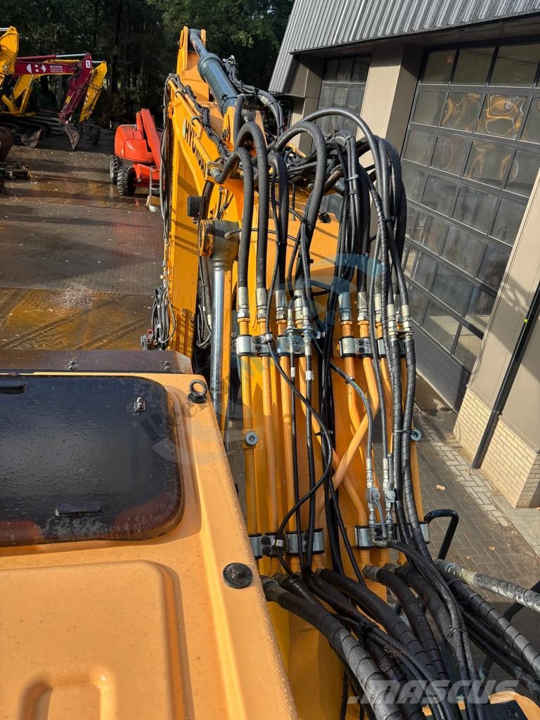Hyundai HW 140 Escavatori gommati