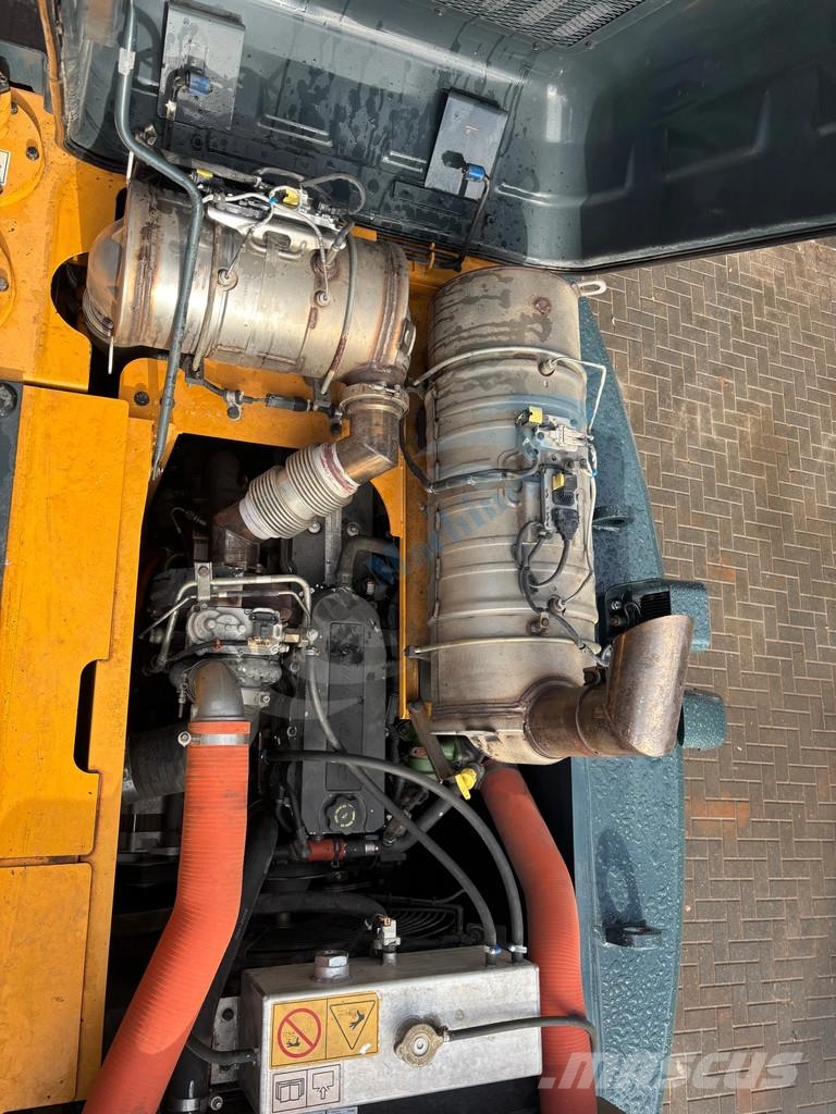 Hyundai HW 140 Wielgraafmachines