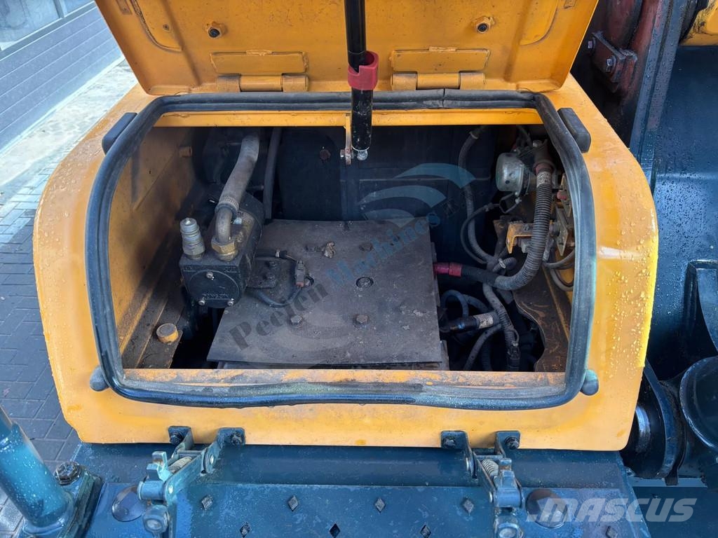 Hyundai HW 140 Escavatori gommati
