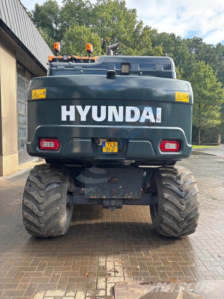 Hyundai HW 140 Escavatori gommati