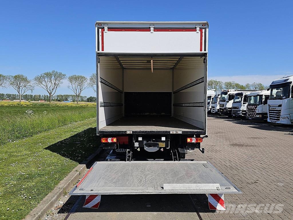 Mercedes-Benz ATEGO 818 AIRCO LIFT 3 SEATS Samochody ciężarowe ze skrzynią zamkniętą