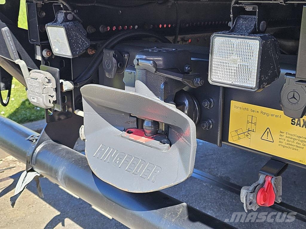 Mercedes-Benz ATEGO 818 AIRCO LIFT 3 SEATS Samochody ciężarowe ze skrzynią zamkniętą