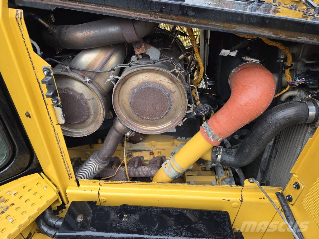 CAT D 5 LGP Buldooserid