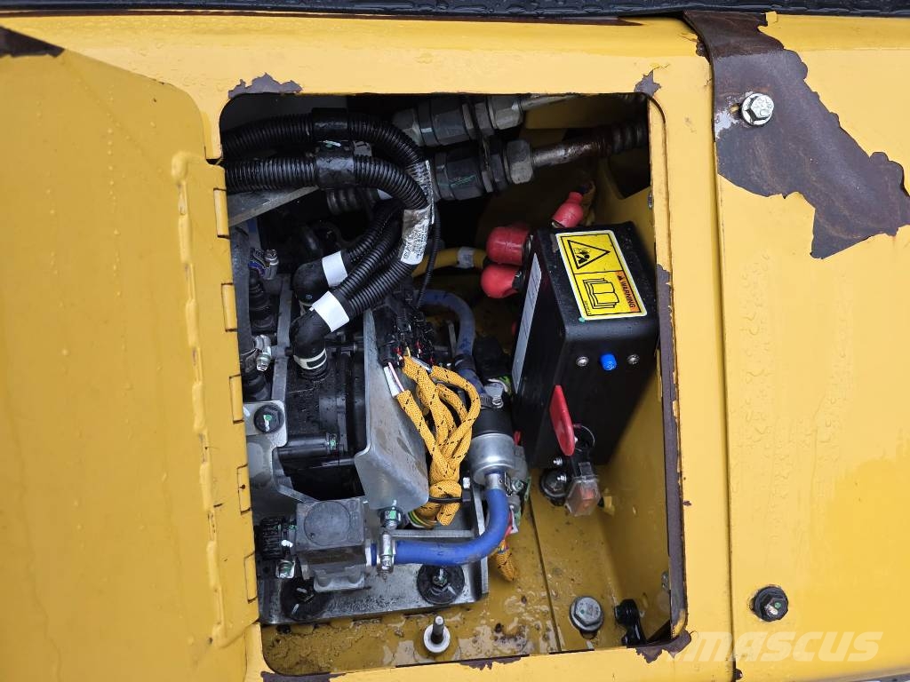 CAT D 5 LGP Buldooserid