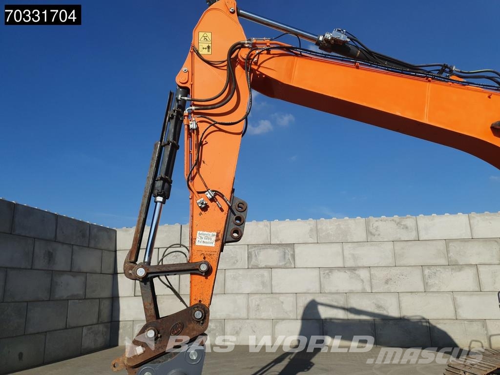Doosan DX225 LC-5 حفارات زحافة