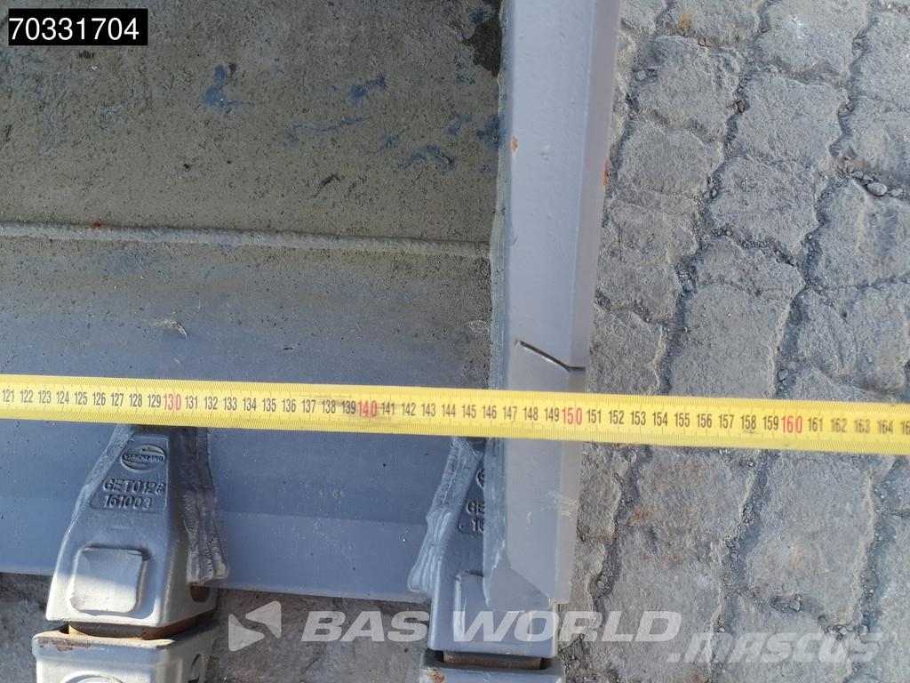 Doosan DX225 LC-5 حفارات زحافة