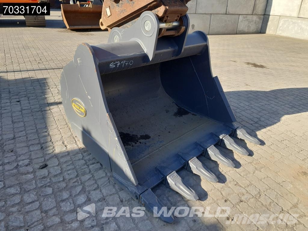 Doosan DX225 LC-5 حفارات زحافة