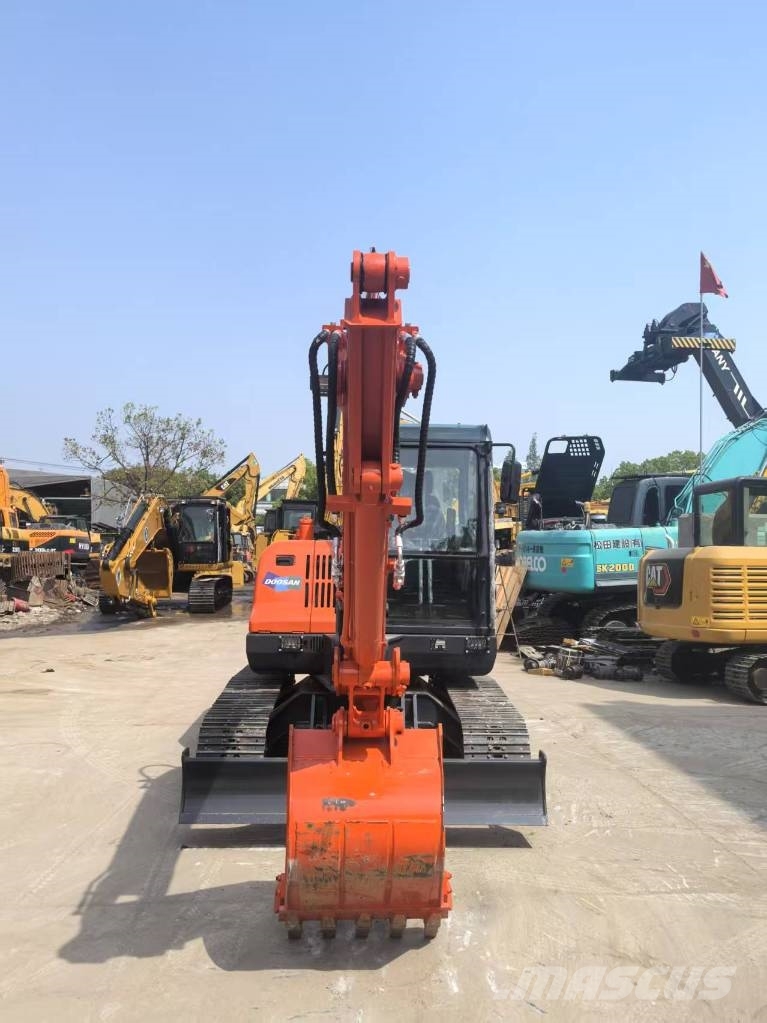 Doosan DX 60-9 C Mini ekskavatori < 7 t