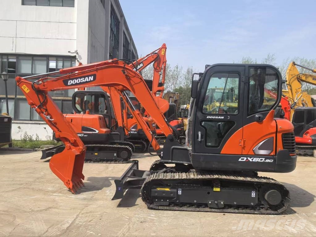 Doosan DX 60-9 C Mini ekskavatori < 7 t