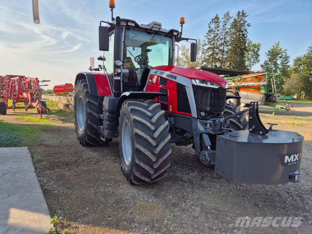 Massey Ferguson 8S.305 Traktoriai