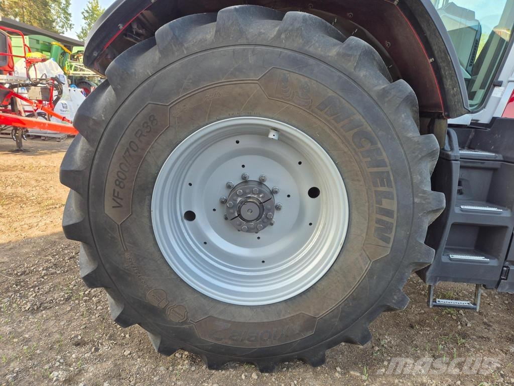 Massey Ferguson 8S.305 Traktoriai