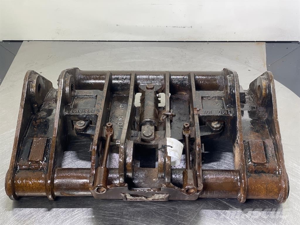 CAT 924G-189-0107-Quick coupler/Schnellwechsler Attache rapide pour godet