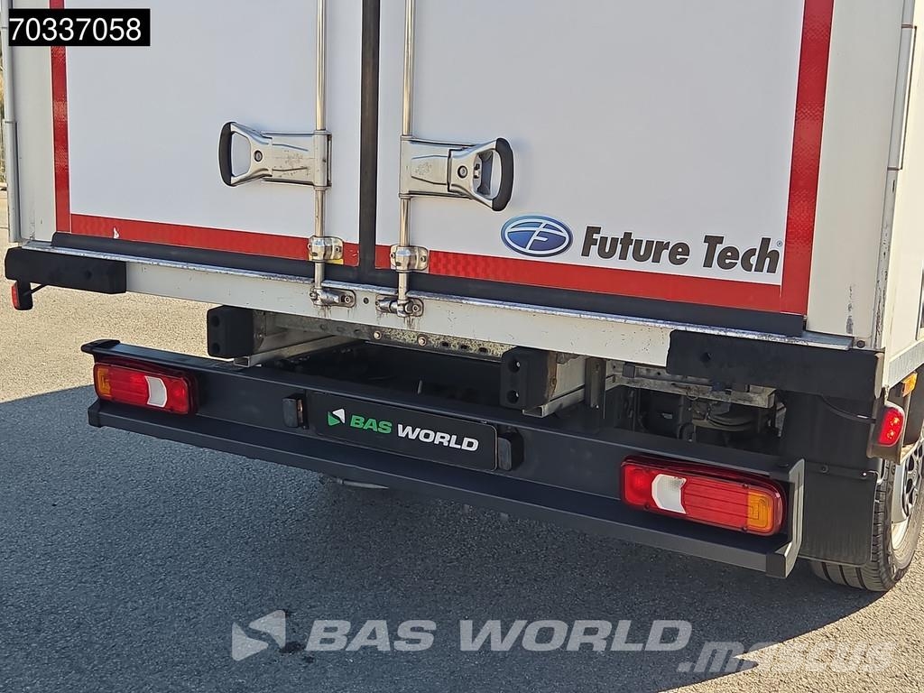 Iveco Daily 35S16 Automatik Lamberet Kuhlkoffer LED ACC Samochody chłodnie