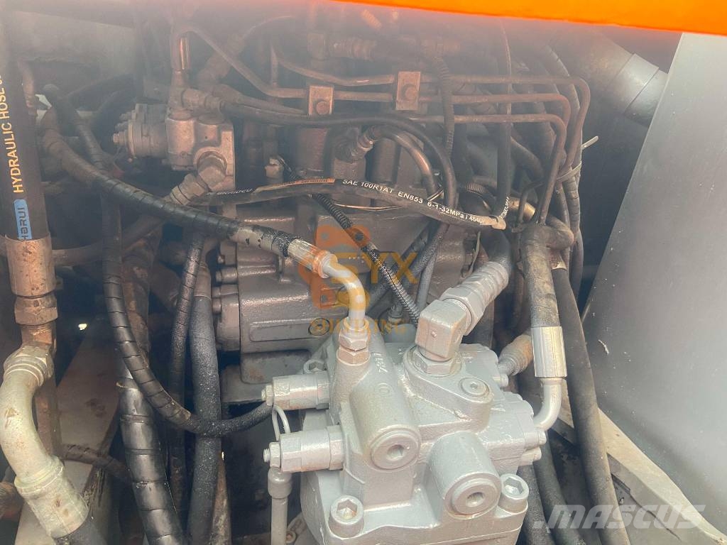 Hitachi EX 120 Raupenbagger