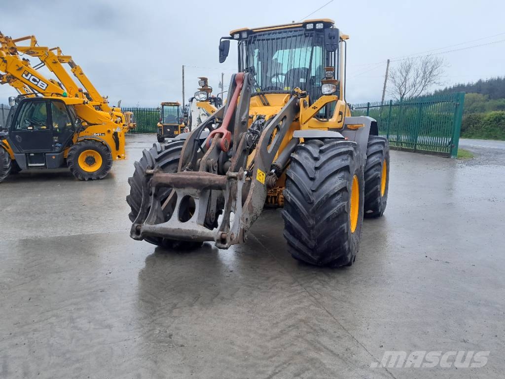 Volvo L 90 H معدات مناولة لأغراض الزراعة
