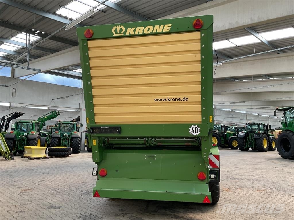 Krone TX 560 معدات التعامل مع المواد ووضعها