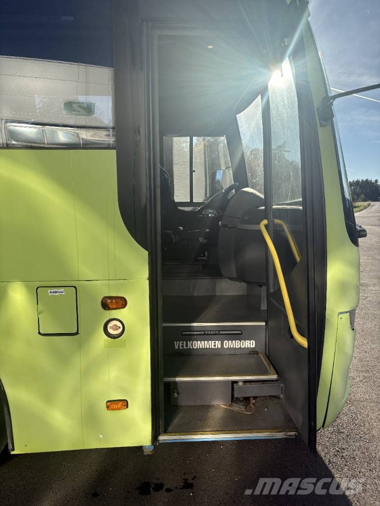 Volvo 9700S Tūrisma autobusi