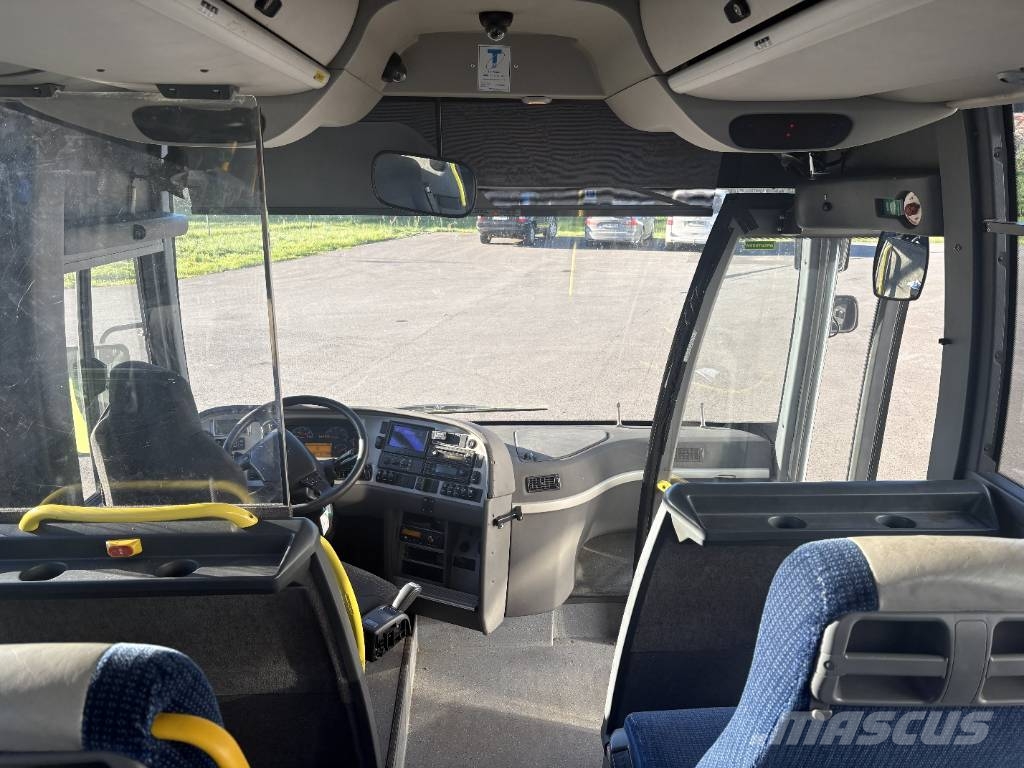 Volvo 9700S Tūrisma autobusi