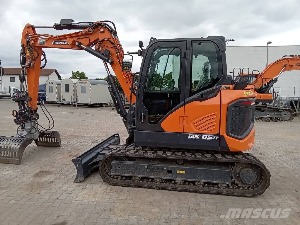Doosan DX85R-7 Roomikekskavaatorid