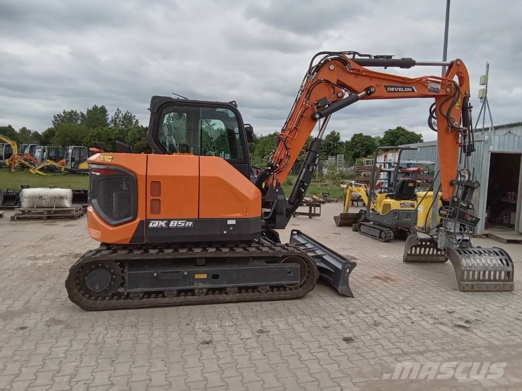 Doosan DX85R-7 Roomikekskavaatorid