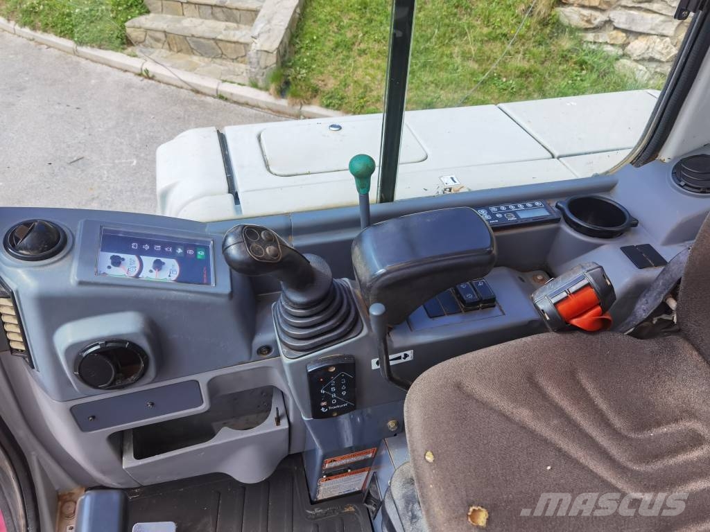 Takeuchi TB 250 Mini rýpadlá < 7t