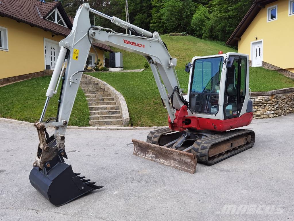 Takeuchi TB 250 Mini rýpadlá < 7t