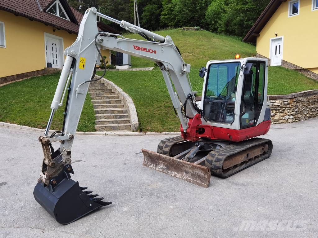 Takeuchi TB 250 Mini rýpadlá < 7t