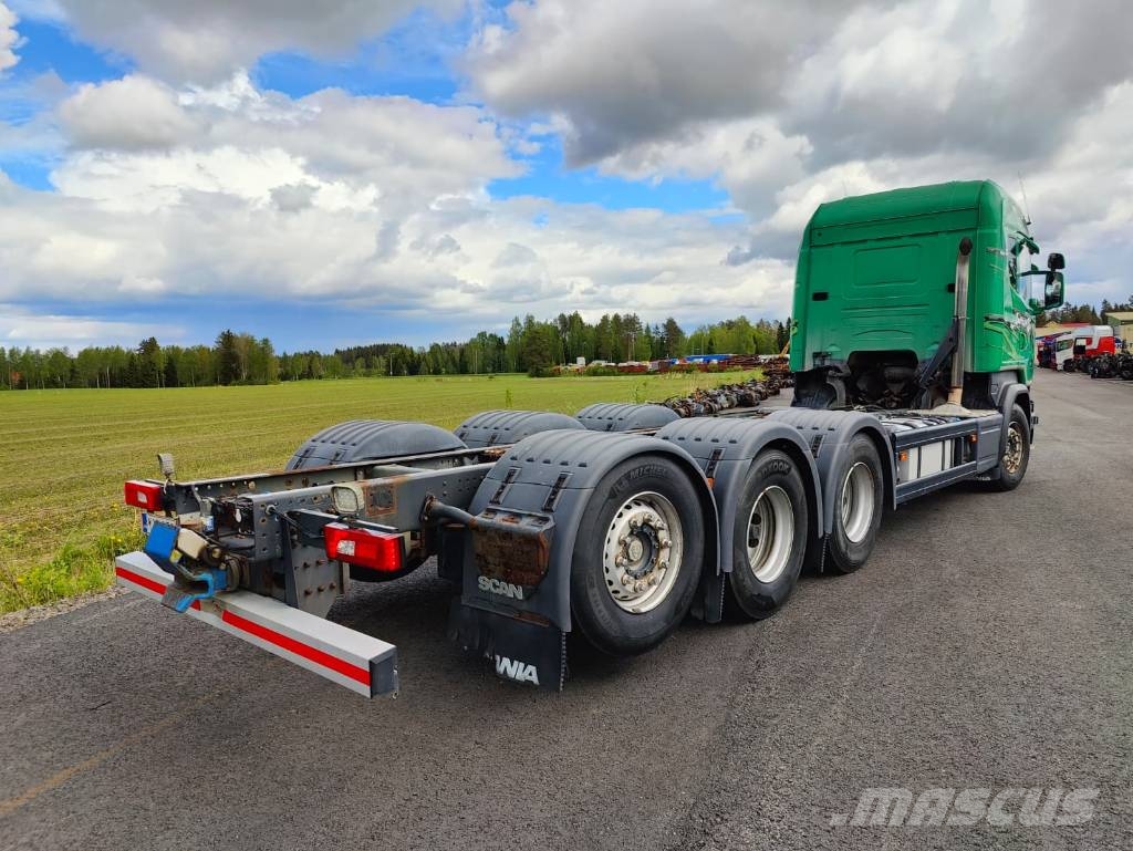Scania R 520 Camiones con chasís y cabina