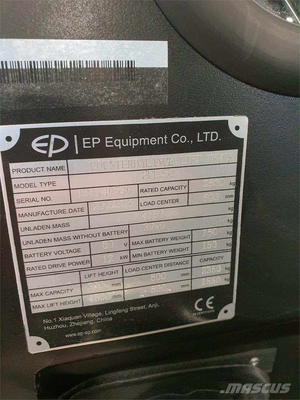 EP Equipment EFL252 Elektriskie autoiekrāvēji