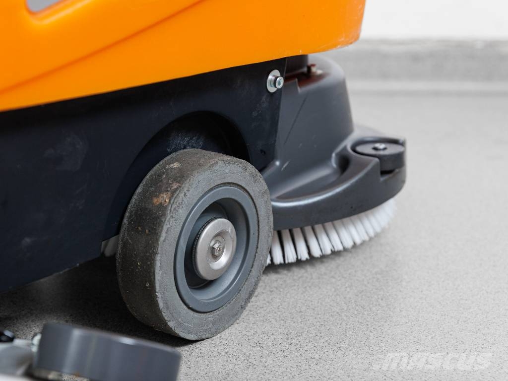 Taski Swingo 755 B - NEW BATTERIES Strojevi za čiščenje i ribanje podova