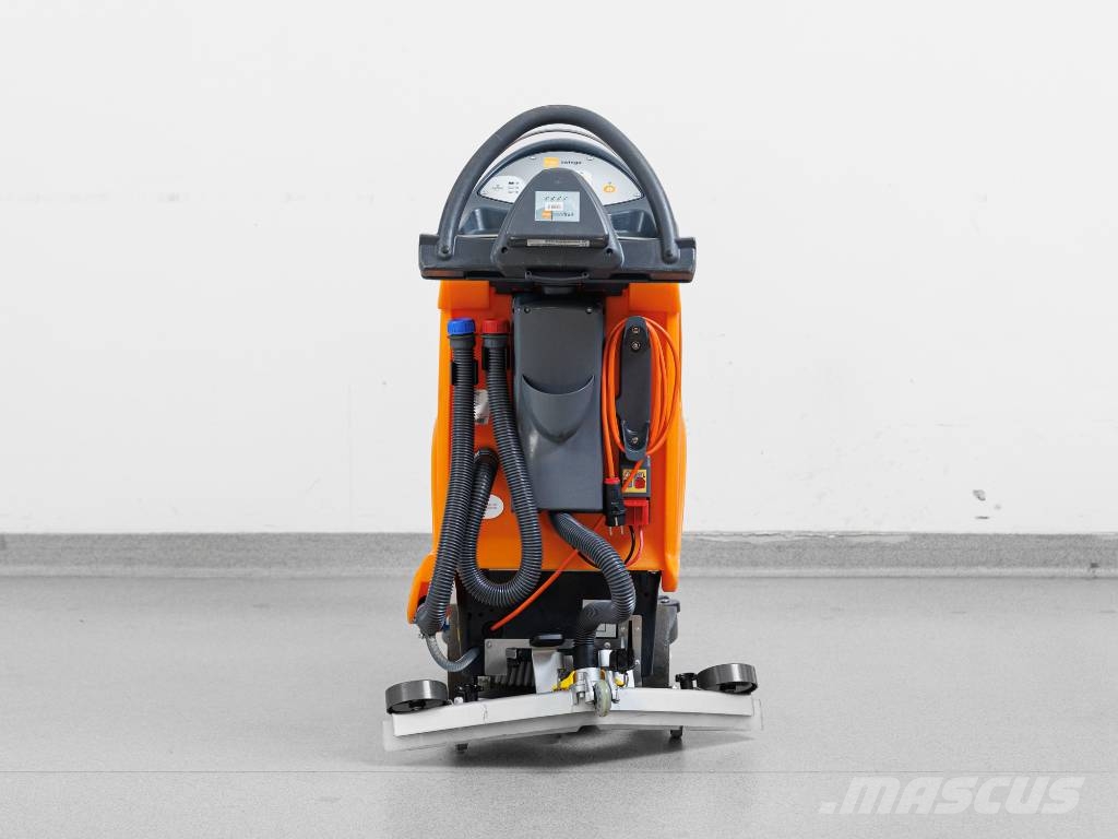 Taski Swingo 755 B - NEW BATTERIES Strojevi za čiščenje i ribanje podova