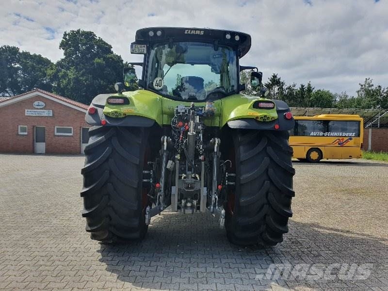 CLAAS Axion 810 Cmatic 트랙터