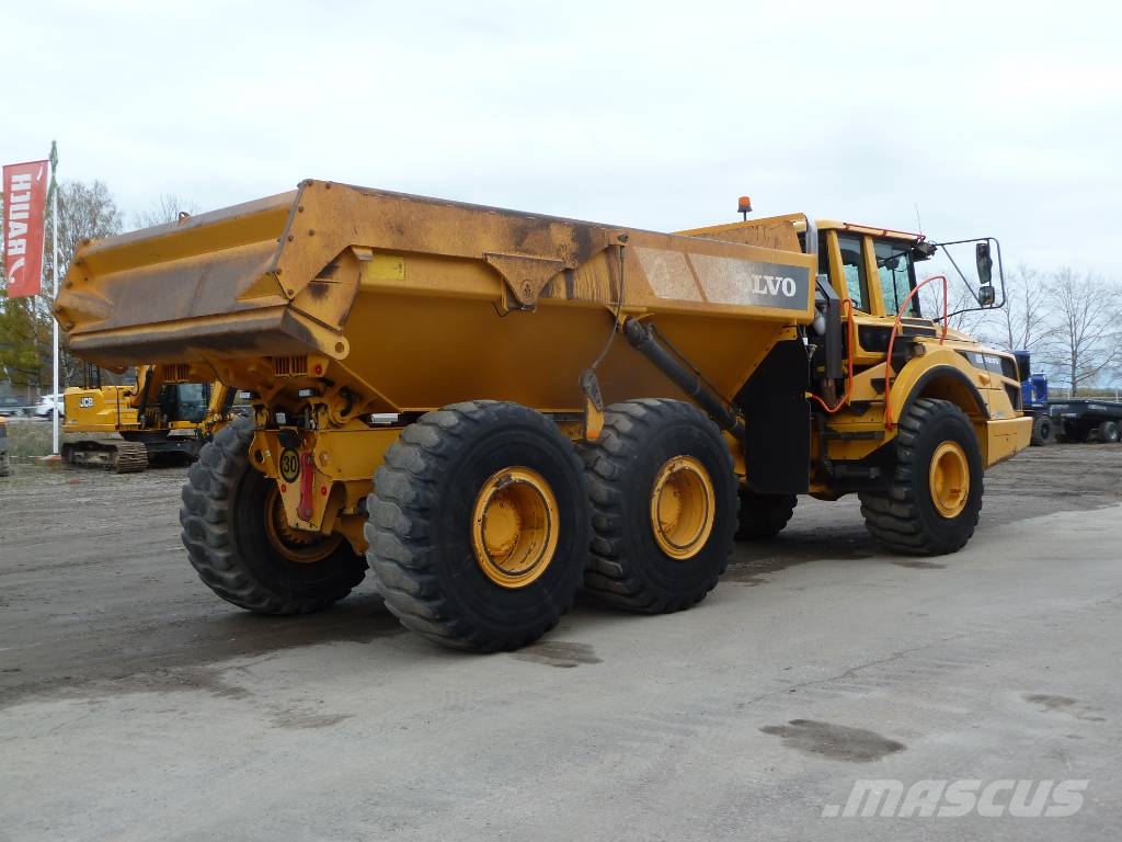 Volvo A25G / 3.500 tim. Zglobni demperji
