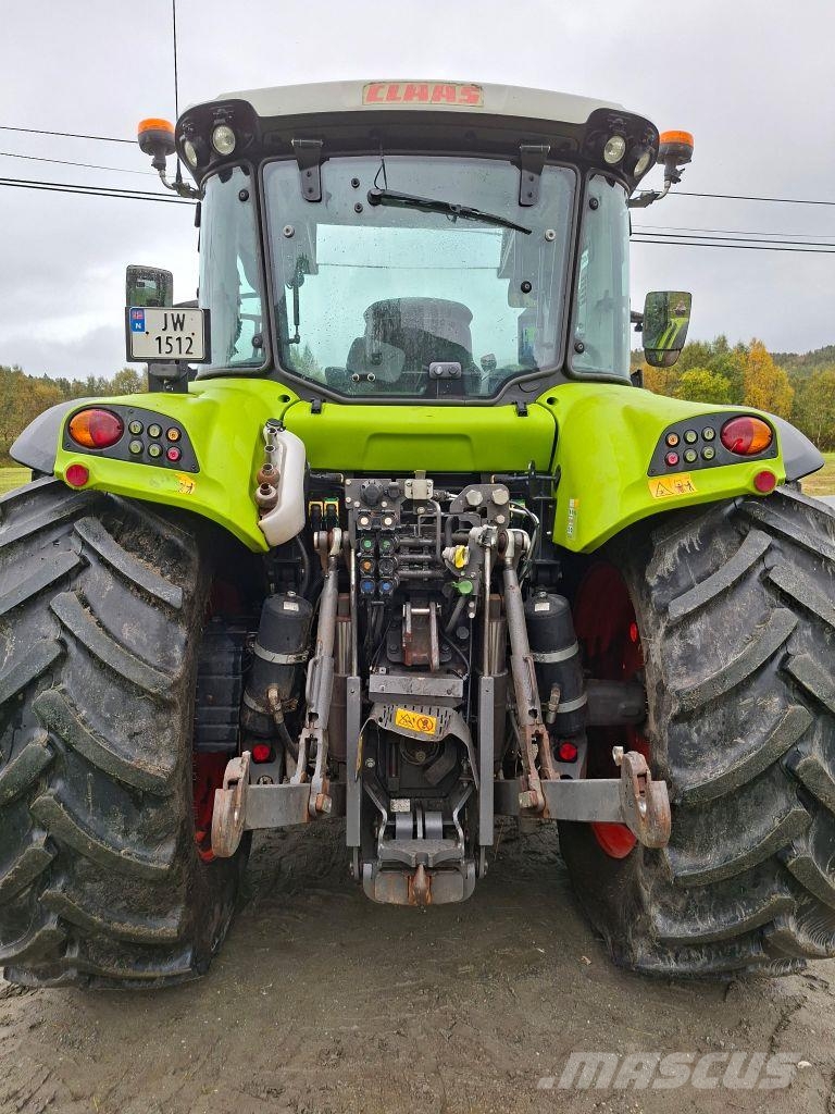 CLAAS Arion 440 CIS トラクター