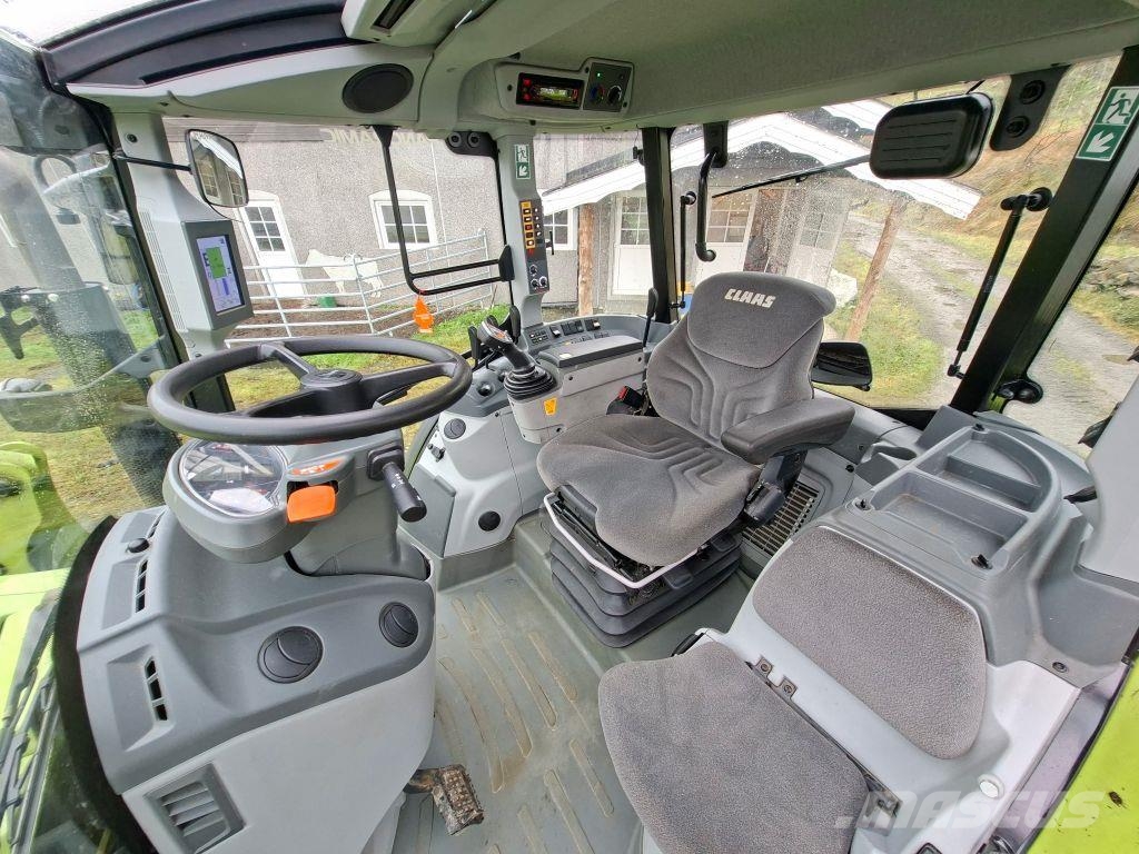 CLAAS Arion 440 CIS トラクター